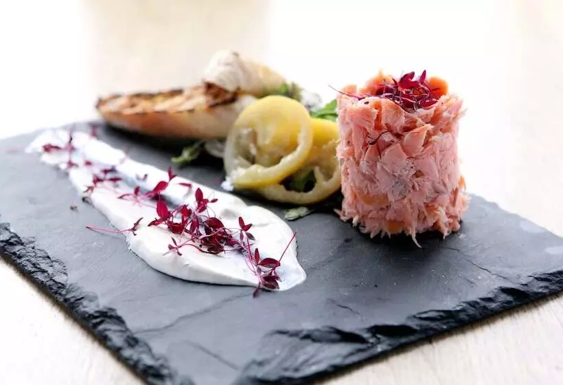 Hotel The Crown At Playhatch