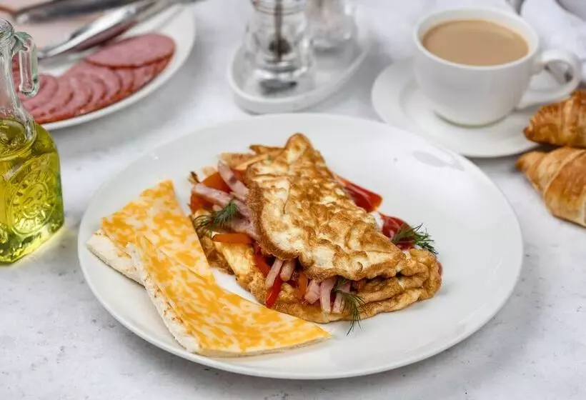 Tsentralny By Usta Hotels