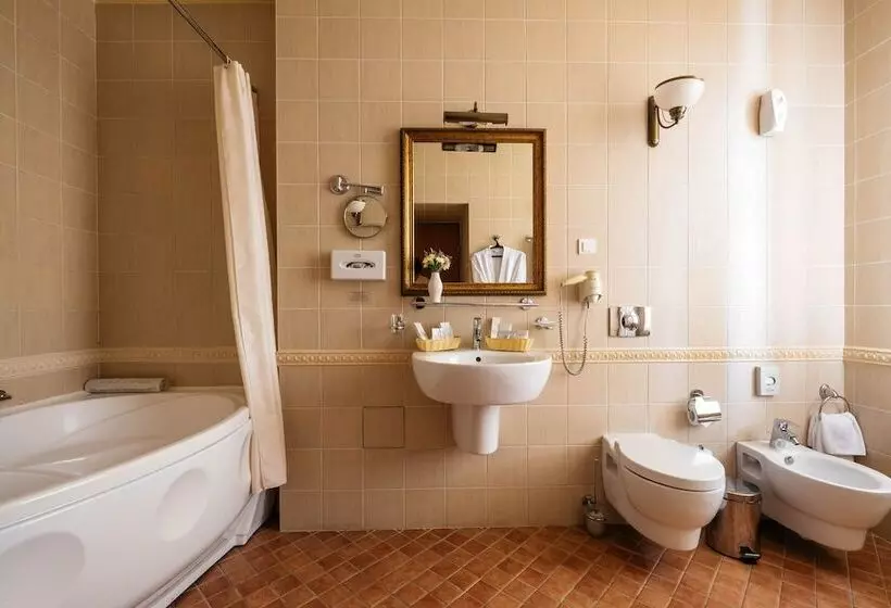 Tsentralny By Usta Hotels