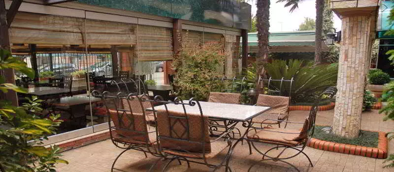 בית מלון כפרי Vh Broadway Tirana