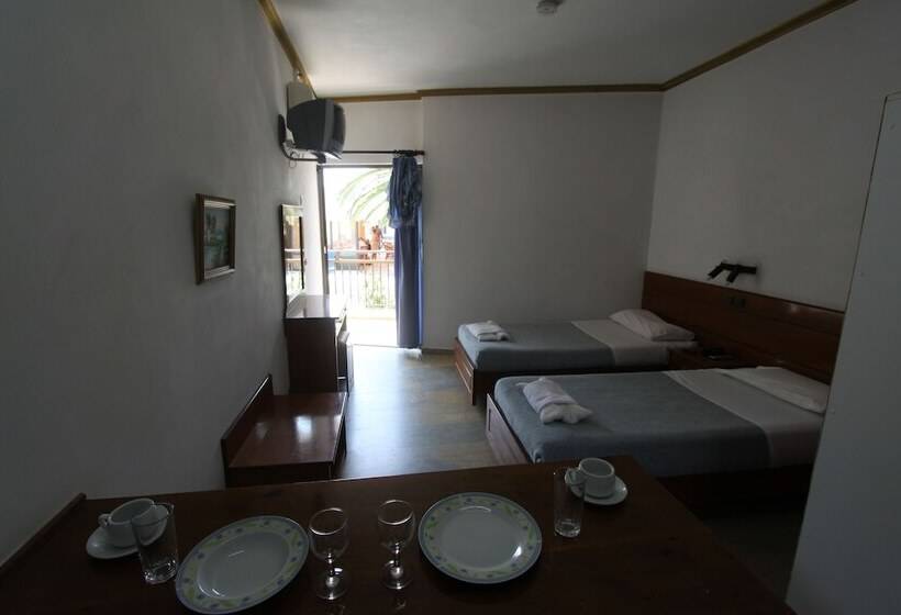 Maria  S Beach Apartments