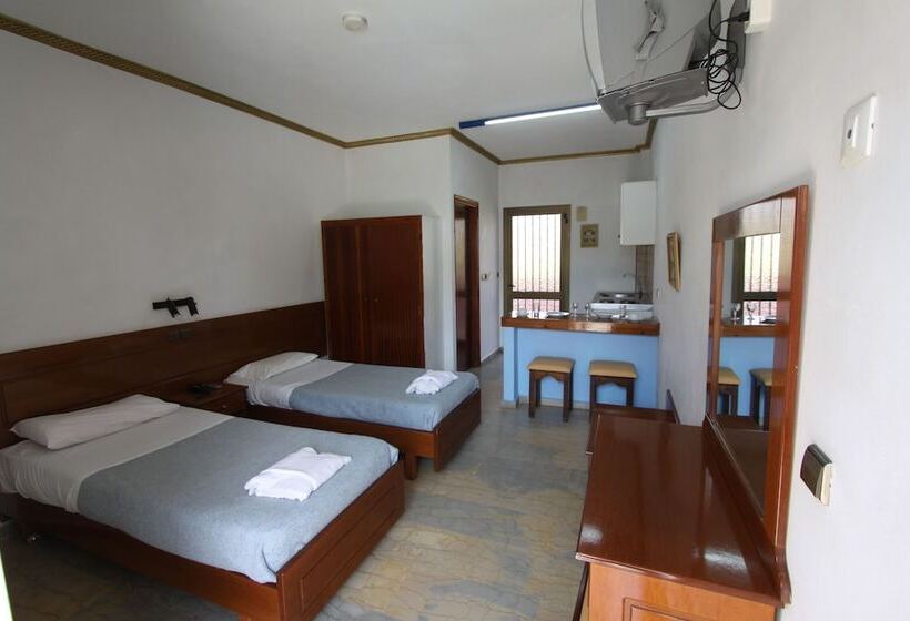 Maria  S Beach Apartments