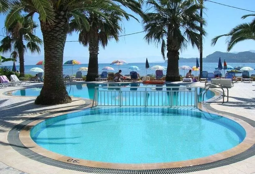 Maria S Beach Apartments