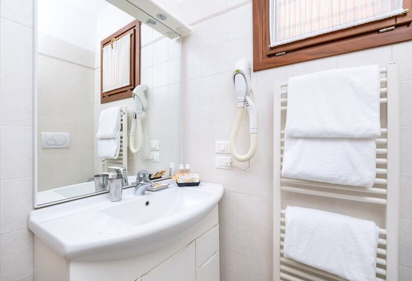 Residence Ca  Foscolo