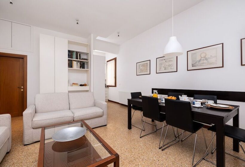 Residence Ca  Foscolo