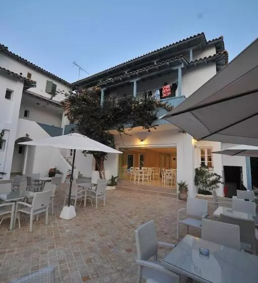 Resort Agios Nikitas