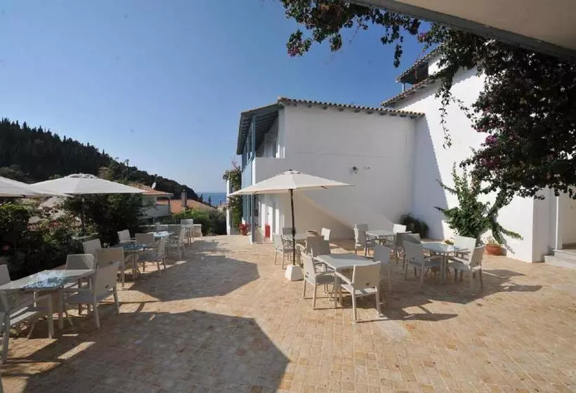 Resort Agios Nikitas