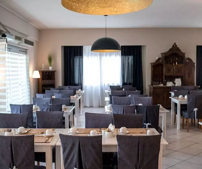 استراحتگاه Skopelos Holidays Hotel & Spa