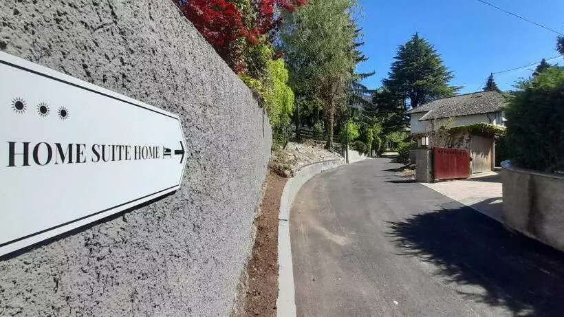 Home Suite Home Bed & Breakfast