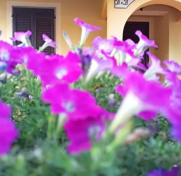 Aamiaismajoitus (B&B) L Agramante Bed&breakfast