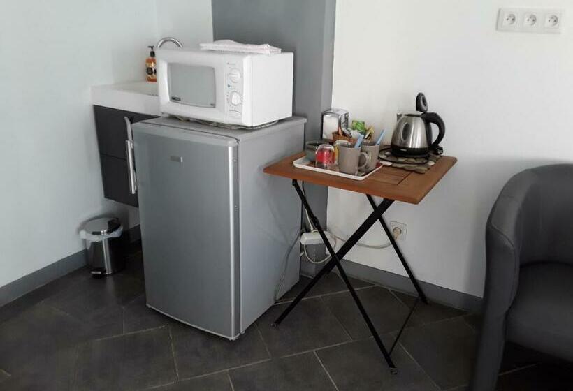 مبيت وإفطار Les Oyats