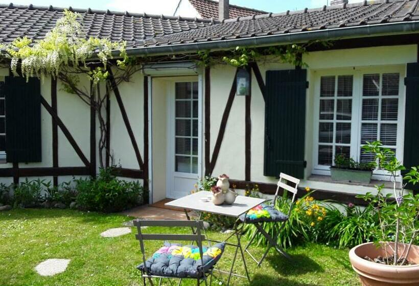 مبيت وإفطار Les Oyats