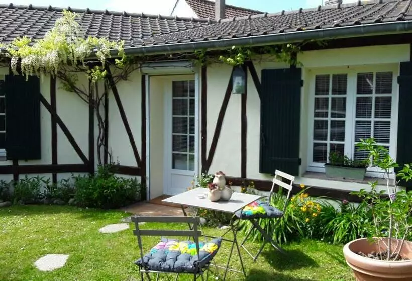 Aamiaismajoitus (B&B) Les Oyats