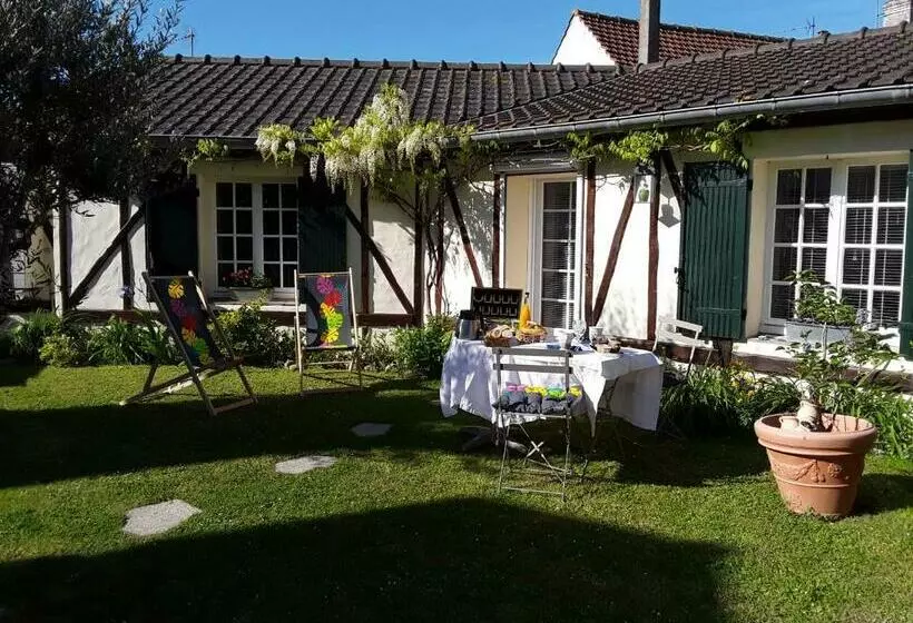 Aamiaismajoitus (B&B) Les Oyats