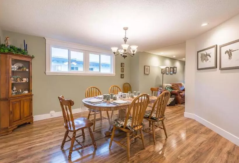 ベッドアンドブレックファースト Outdoor Lovers