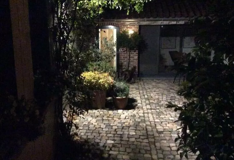 Aamiaismajoitus (B&B) Poortbossen