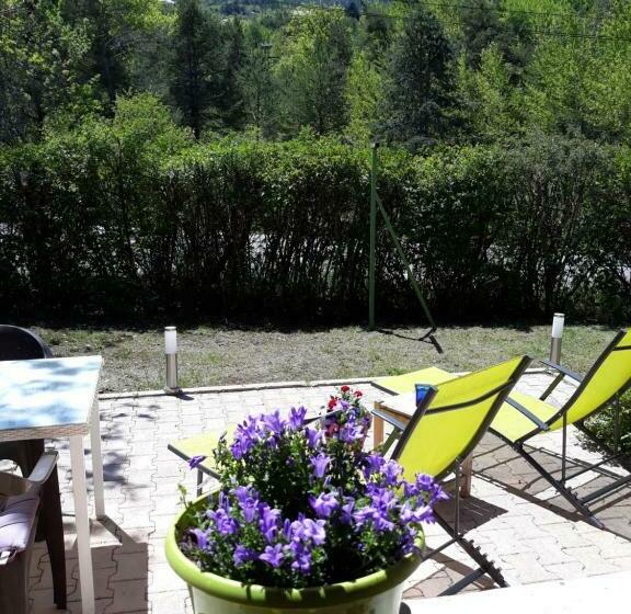 تختخواب و صبحانه Studio Privatif