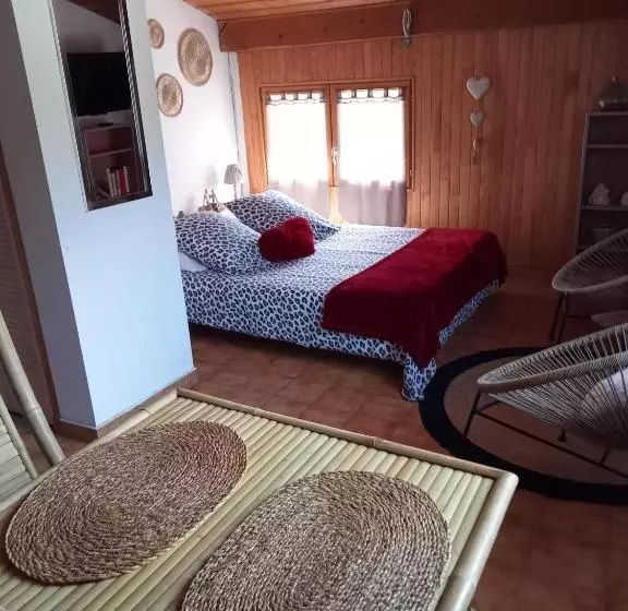 Aamiaismajoitus (B&B) Studio Privatif