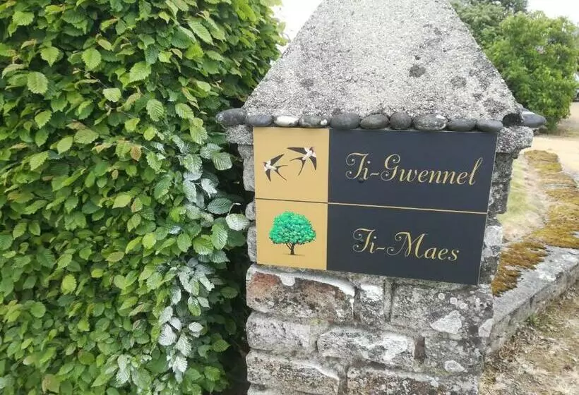 Aamiaismajoitus (B&B) Ti Gwennel