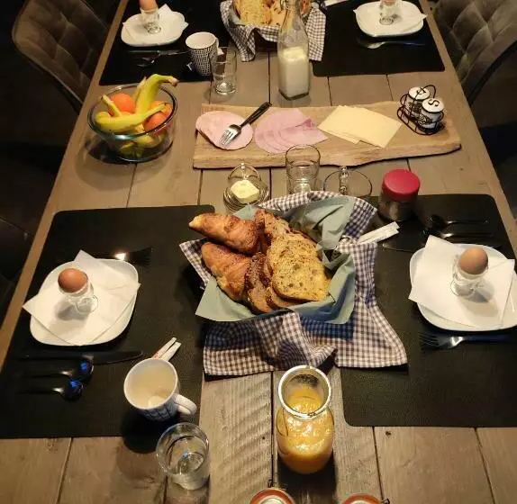 Aamiaismajoitus (B&B) Ti Gwennel