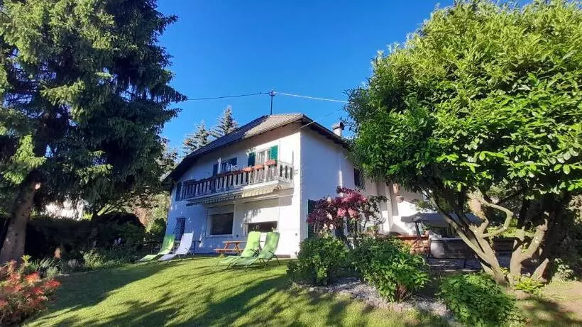 Home Suite Home Bed & Breakfast