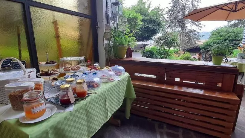 Home Suite Home Bed & Breakfast