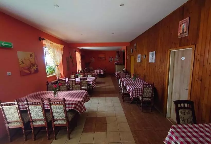 پانسیون Penzión & Bar Natali