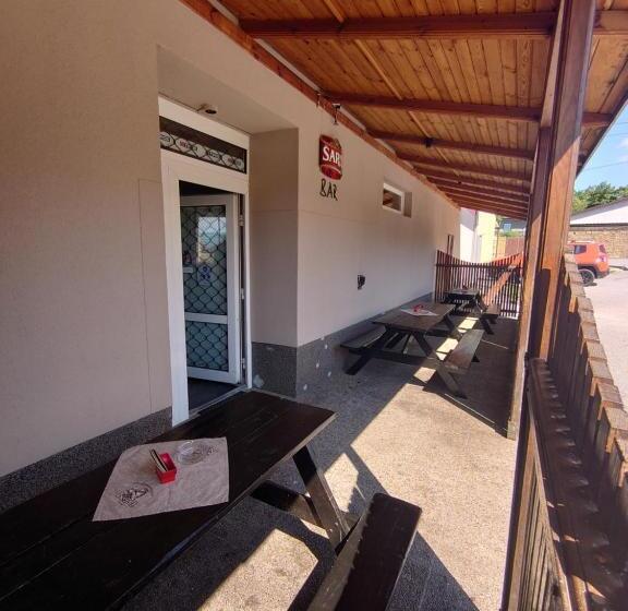 بنسيون Penzión & Bar Natali