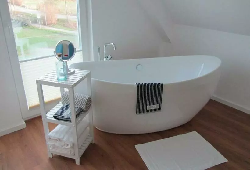 Aamiaismajoitus (B&B) Ankerhaus Ostholstein