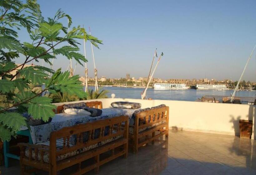 تختخواب و صبحانه Gîte Hôtel Ramla Louxor