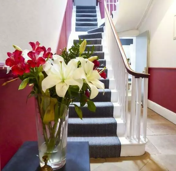 Aamiaismajoitus (B&B) Rosalind House