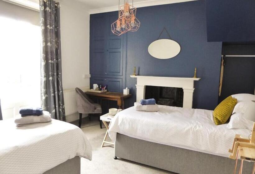 مبيت وإفطار Rosalind House