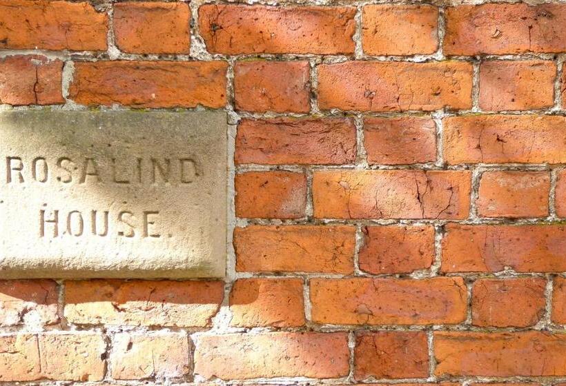 مبيت وإفطار Rosalind House