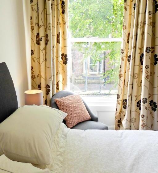 مبيت وإفطار Rosalind House