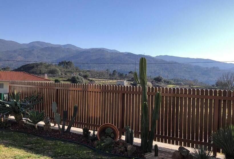 هتل Casa Da Touça