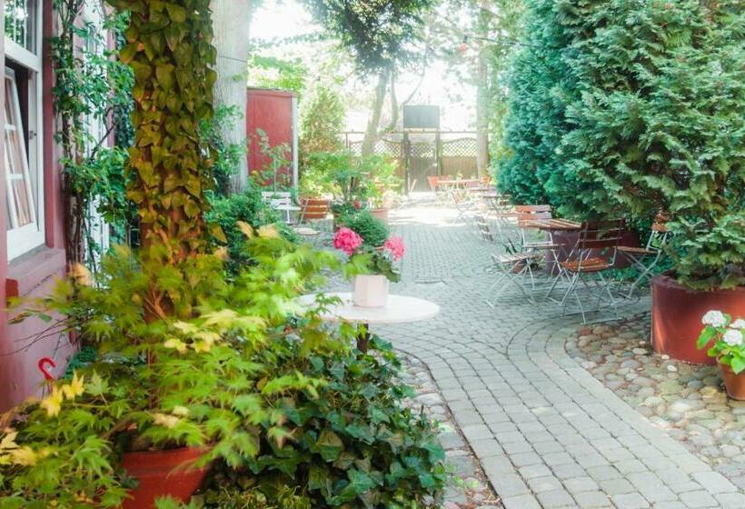 ホテル Deutsches Haus