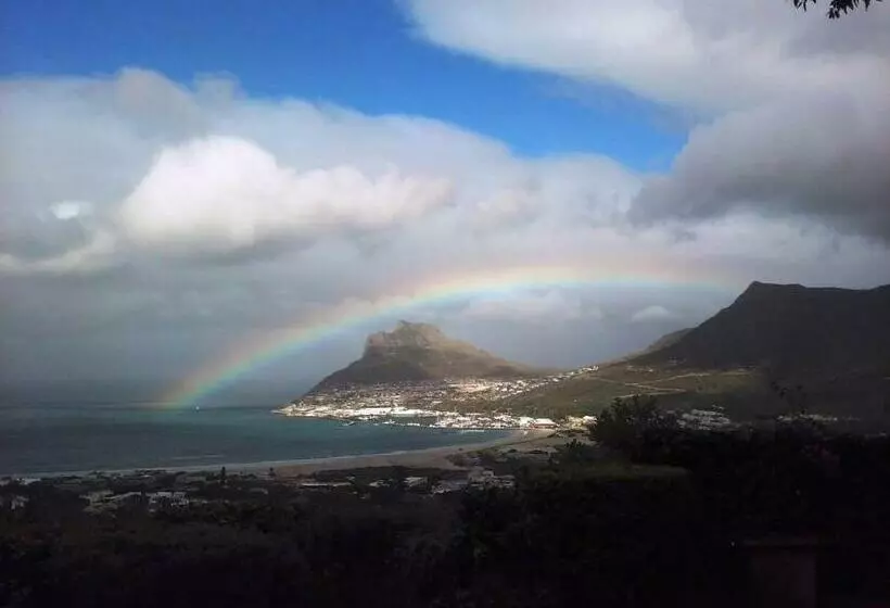 Majatalo Bayview Mountain Seafacing Cottages