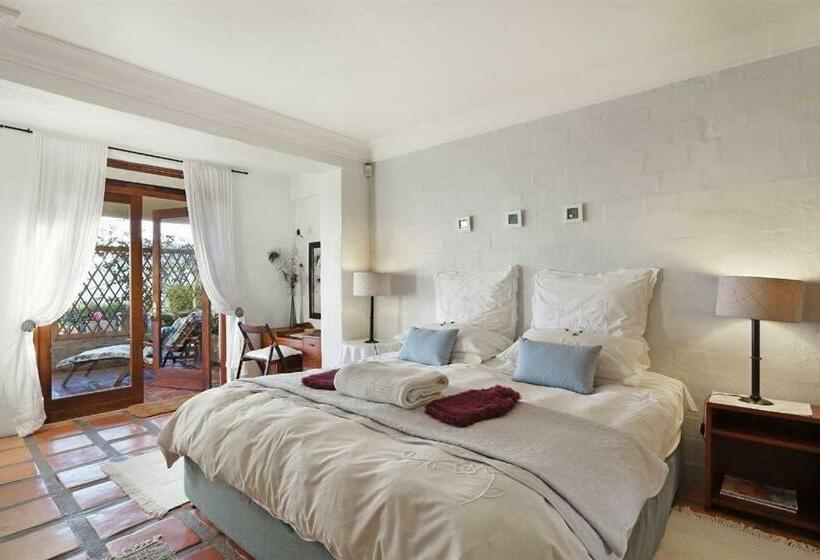 بنسيون Bayview Mountain Seafacing Cottages