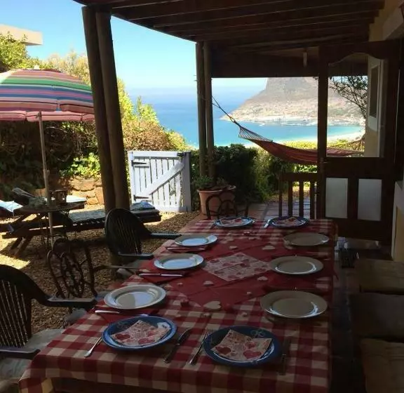 Majatalo Bayview Mountain Seafacing Cottages