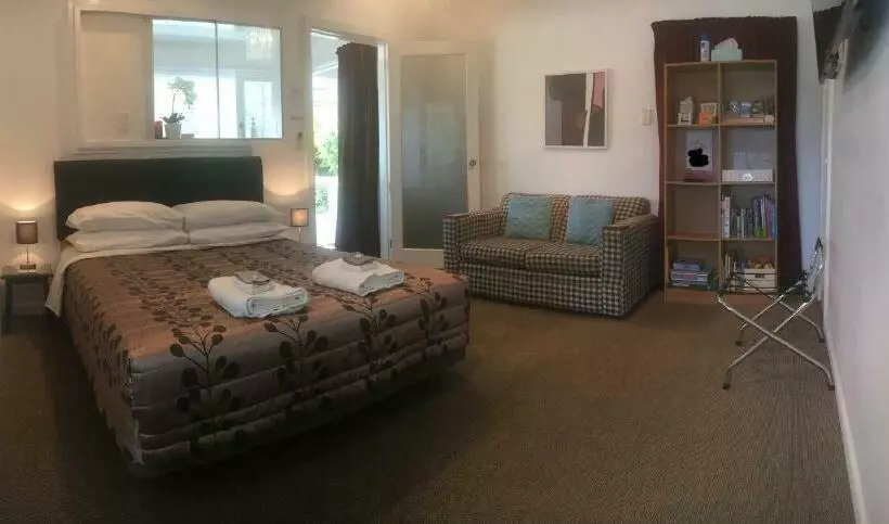 Majatalo Gisborne Dream Suite