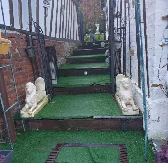 Majatalo Le Mouton Gras