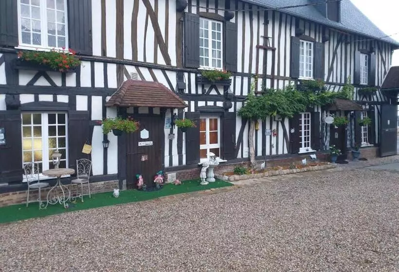 Majatalo Le Mouton Gras