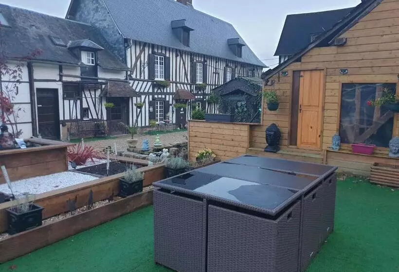 Majatalo Le Mouton Gras