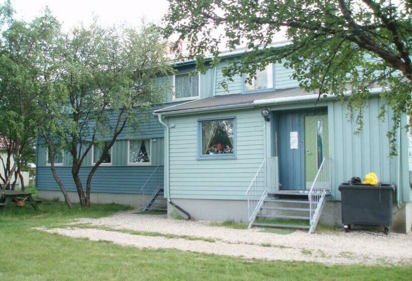 بنسيون Vadsø Apartment