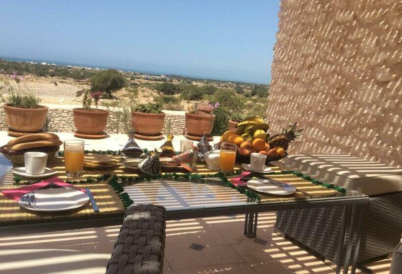 بنسيون Villa Sarah