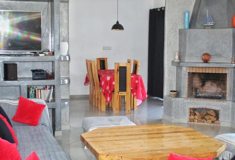 بنسيون Villa Sarah