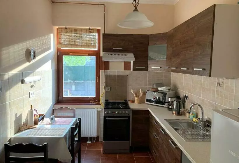 Dobay Apartman Gyula