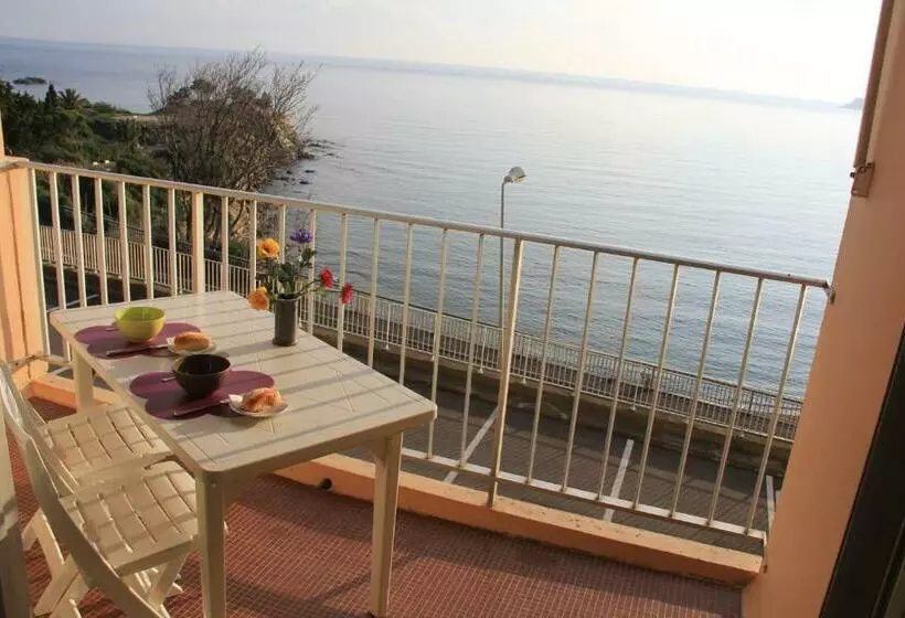 Face à La Mer Résidence Les Elmes