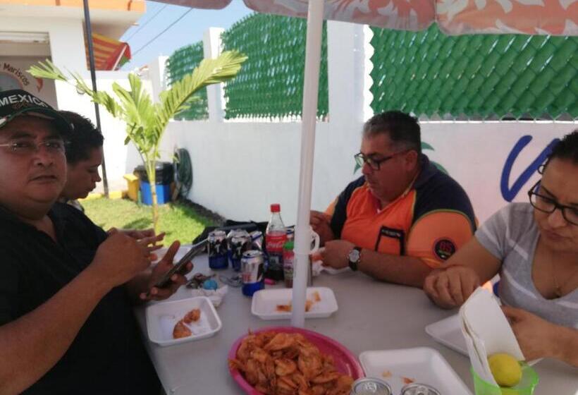 فندق Villa Marán Chachalacas Ambiente Familiar
