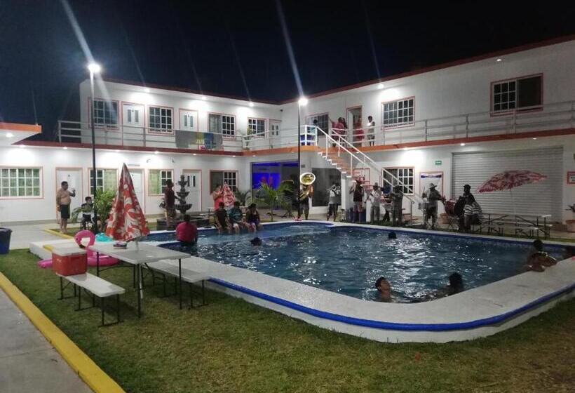 فندق Villa Marán Chachalacas Ambiente Familiar